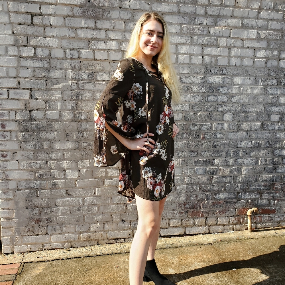 Take a chance on me pocketed dress